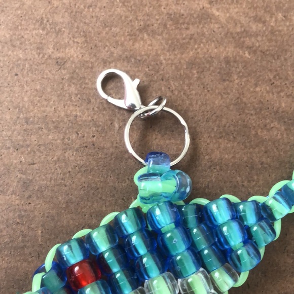 Shark keychain - Picture 2 of 2